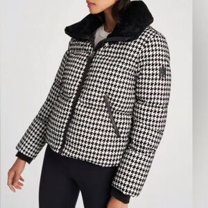 Mackage Black & White Sherpa Collar
Houndstooth Puffer Warm Down Jacket XS